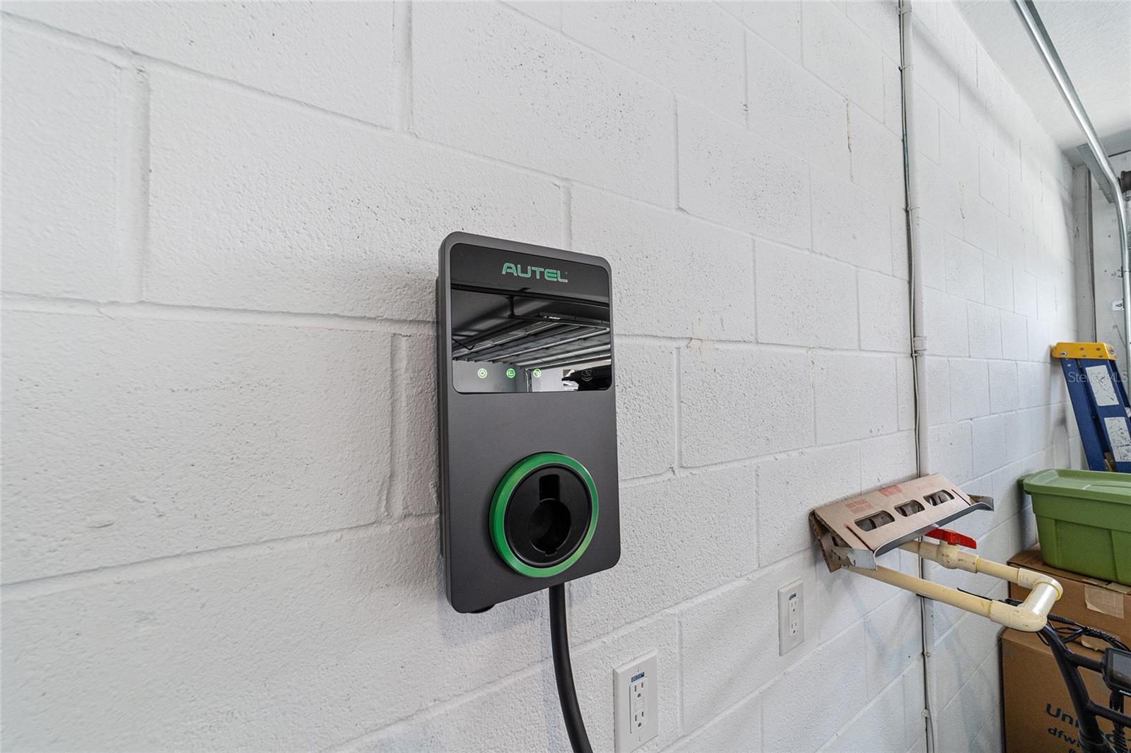 CANDLER HILLS WEST - Residential