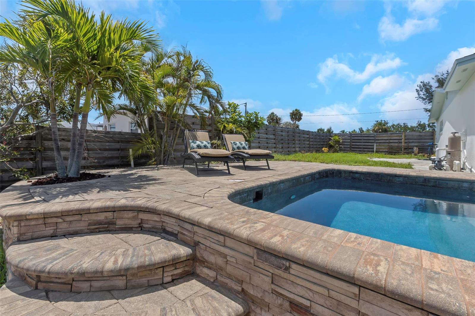 FLAMINGO CAY FIRST UNIT - Residential