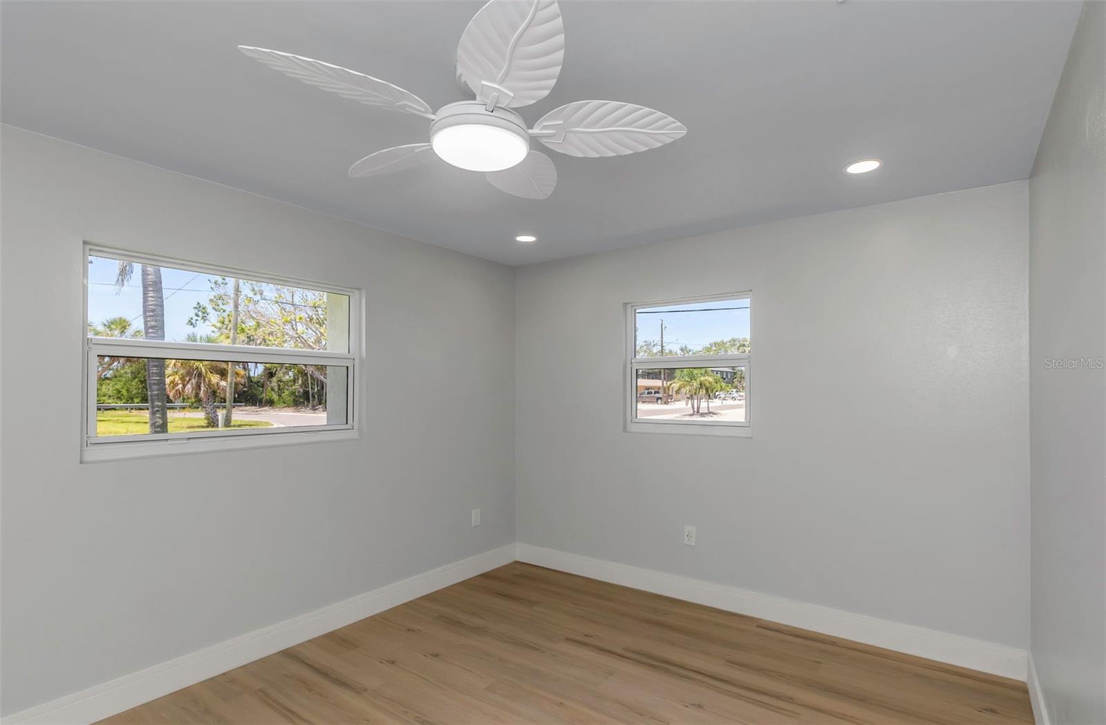 FLAMINGO CAY FIRST UNIT - Residential