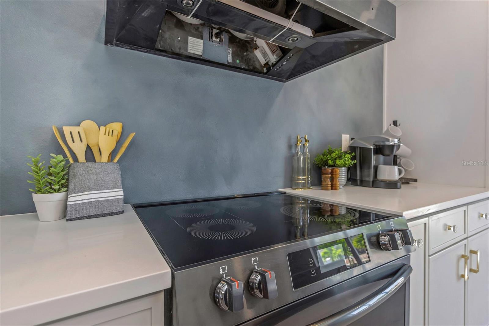 FLAMINGO CAY FIRST UNIT - Residential