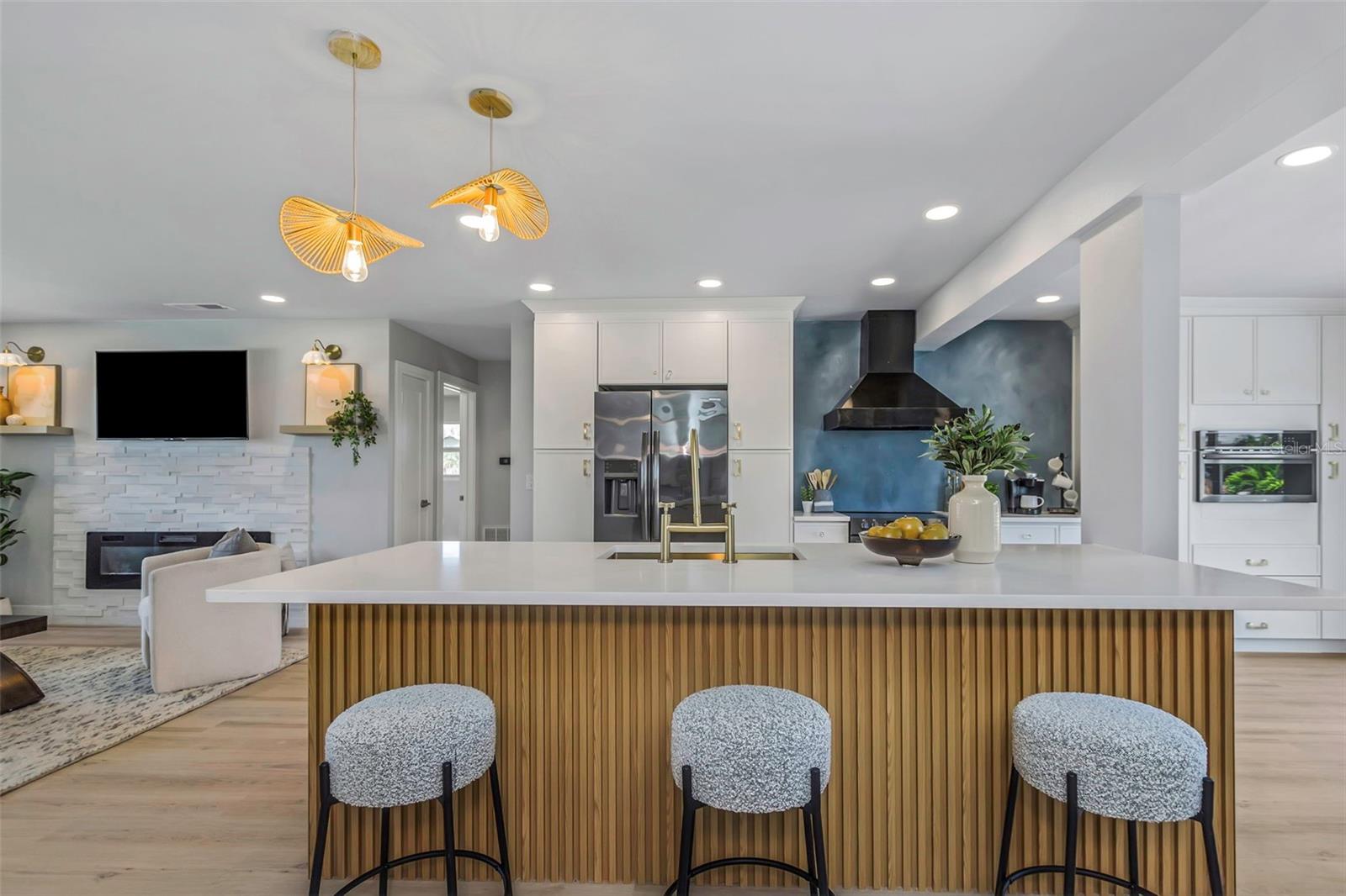 FLAMINGO CAY FIRST UNIT - Residential