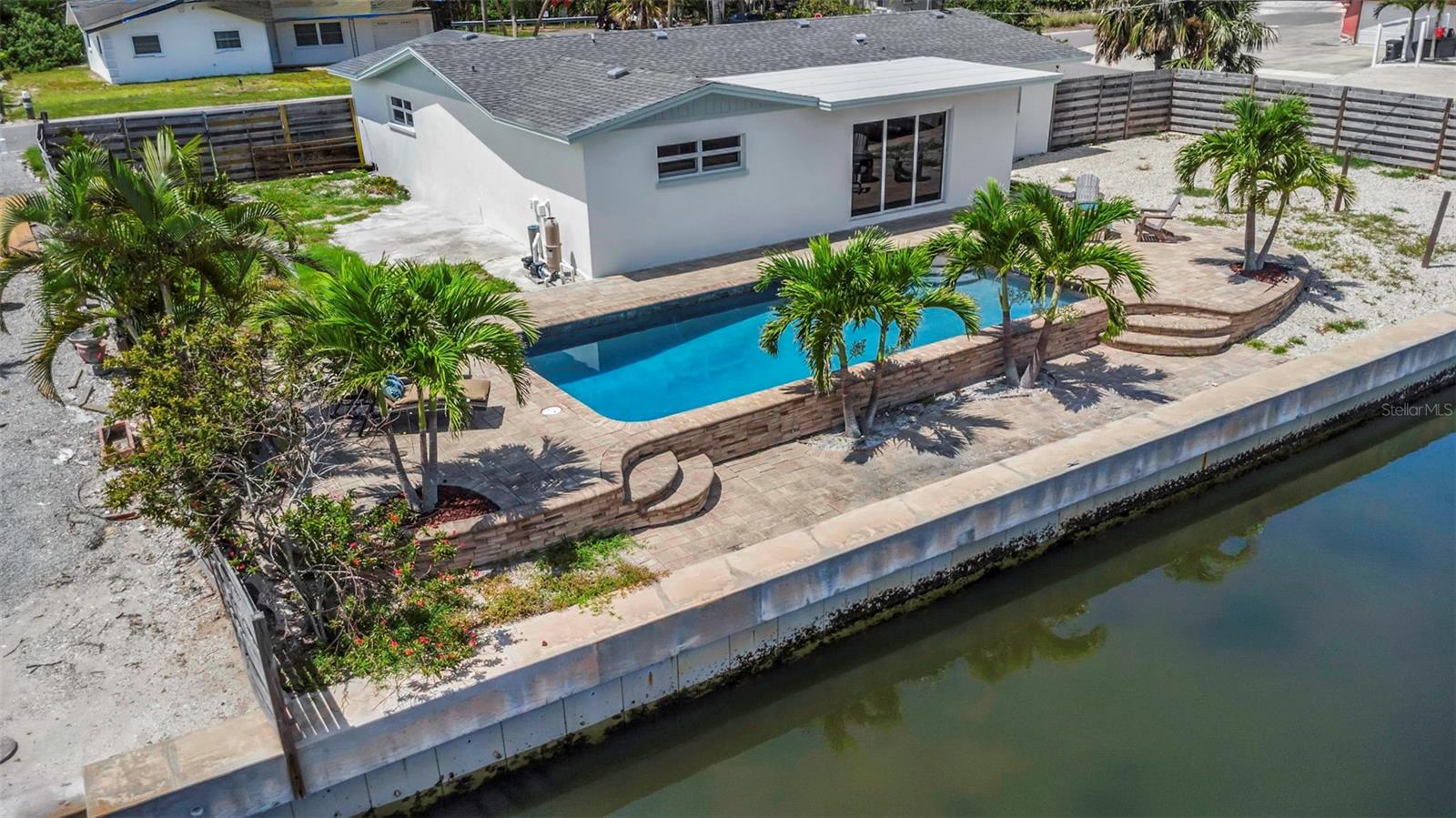 FLAMINGO CAY FIRST UNIT - Residential