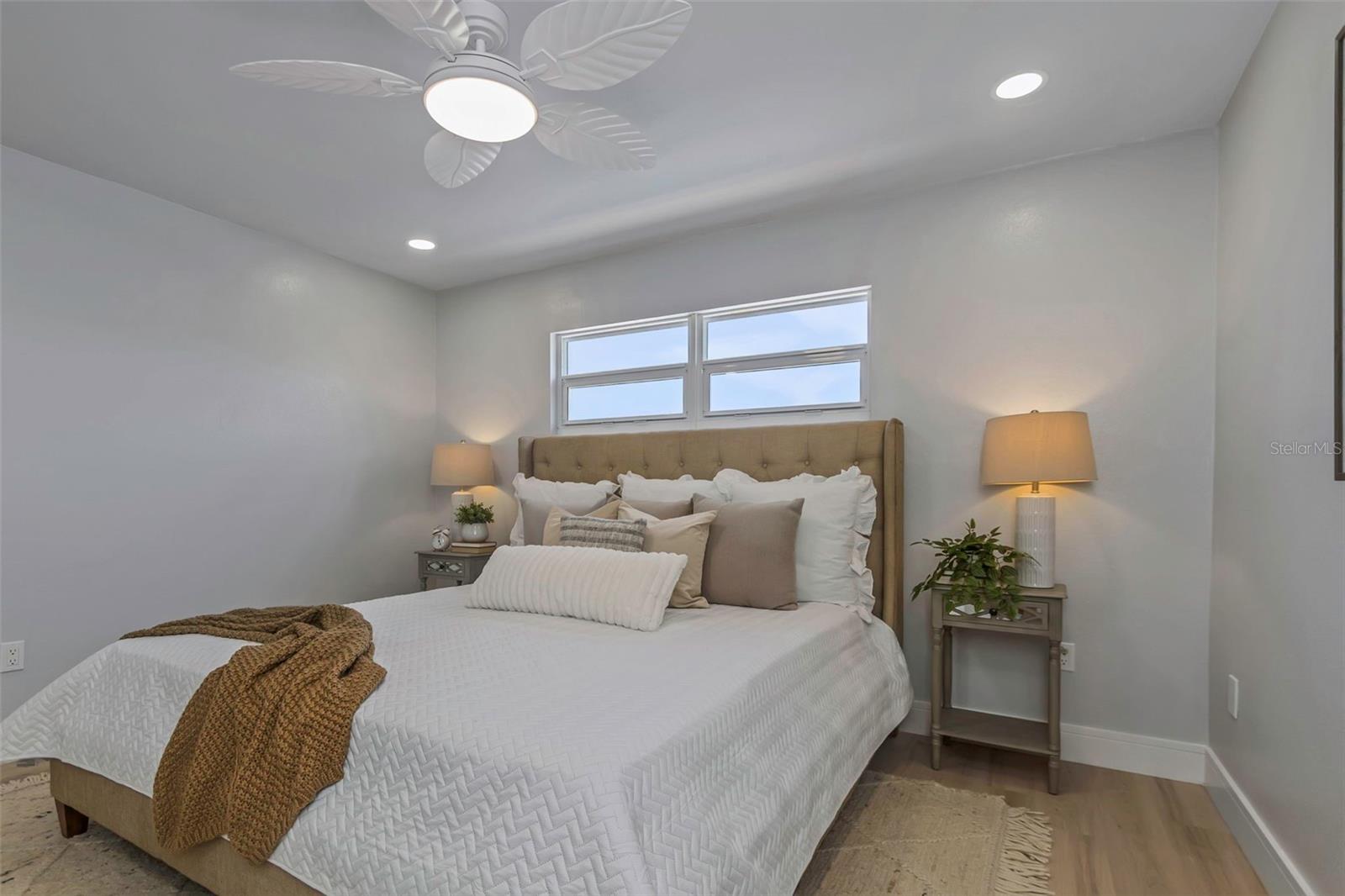 FLAMINGO CAY FIRST UNIT - Residential