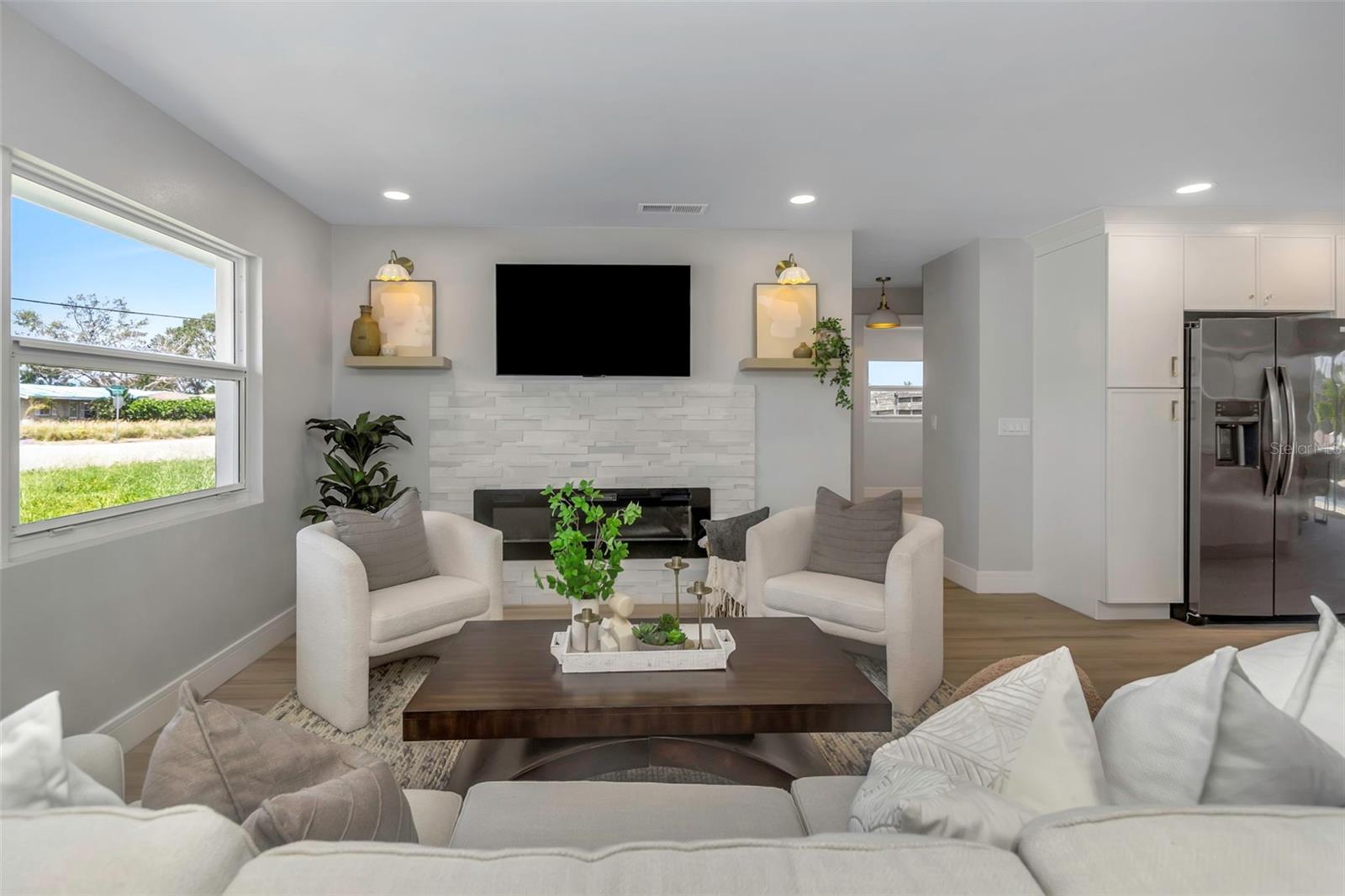 FLAMINGO CAY FIRST UNIT - Residential