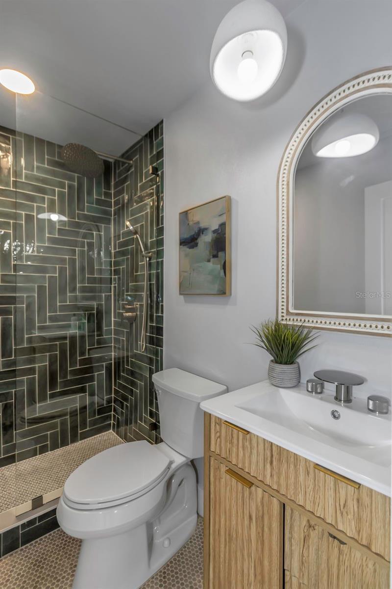 FLAMINGO CAY FIRST UNIT - Residential