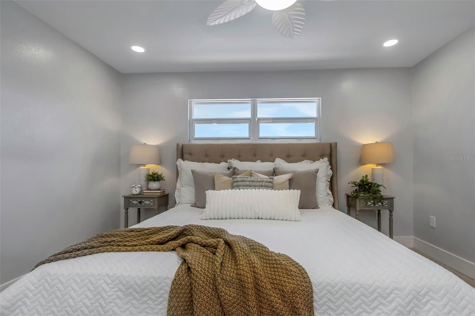 FLAMINGO CAY FIRST UNIT - Residential