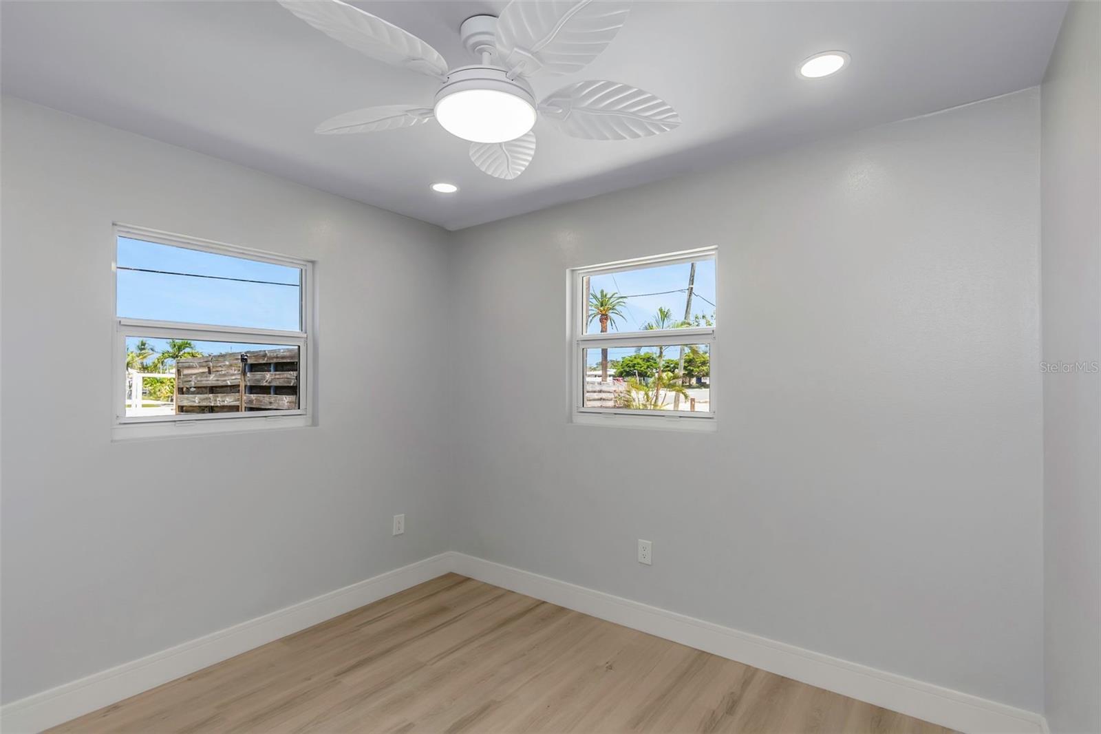 FLAMINGO CAY FIRST UNIT - Residential