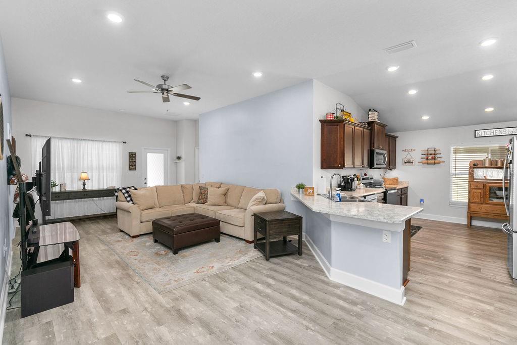 HICKORY RIDGE ASSOCIATION OF BREVARD - Residential