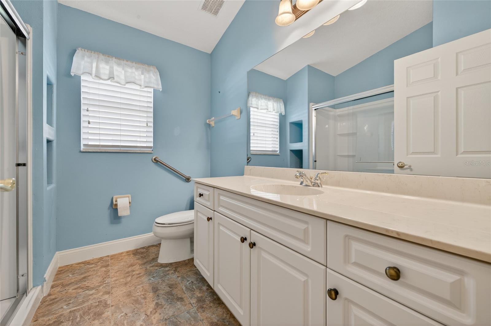 VILLAGES OF ROYAL PALM - Residential