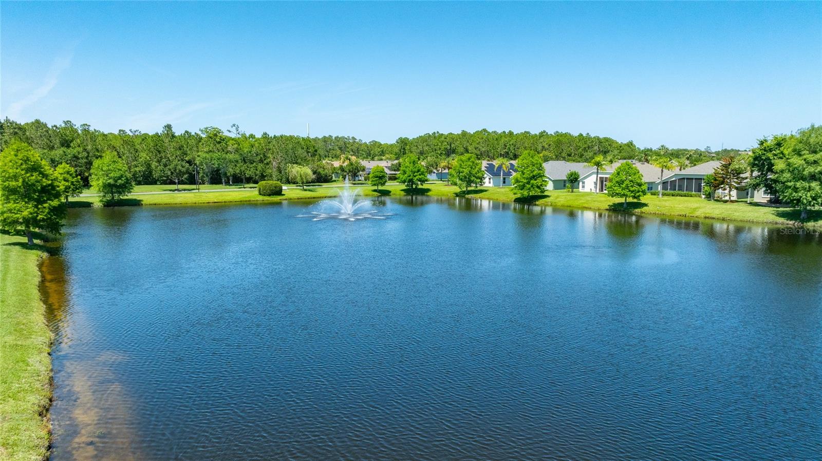 VILLAGES OF ROYAL PALM - Residential