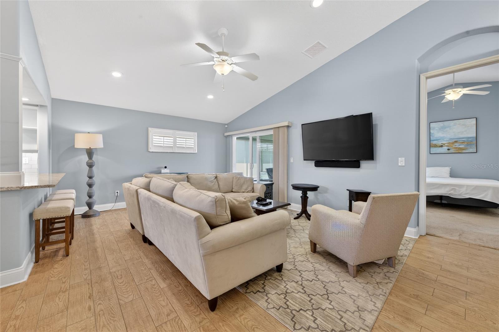 VILLAGES OF ROYAL PALM - Residential