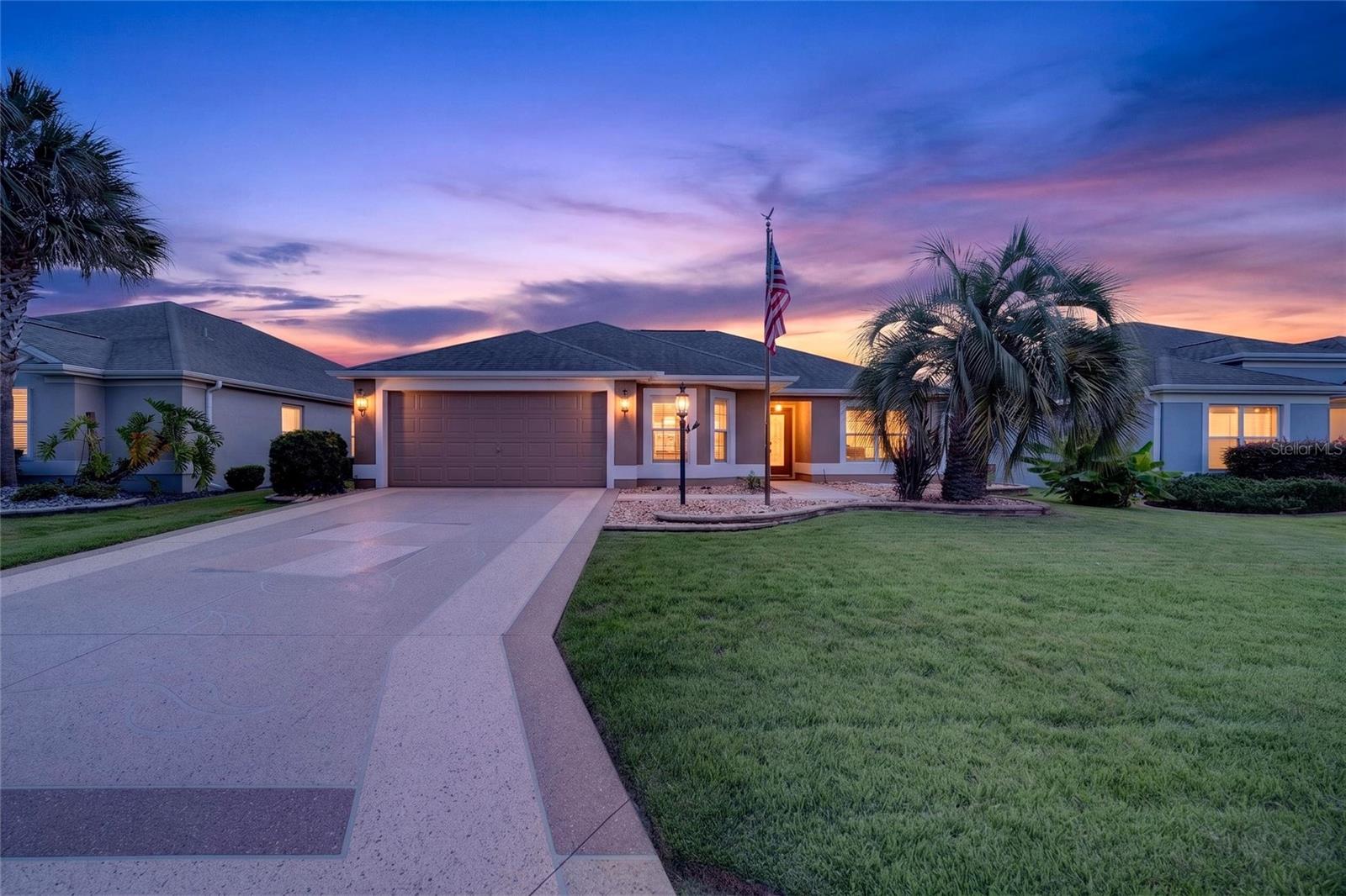 726 BRADFORD LOOP