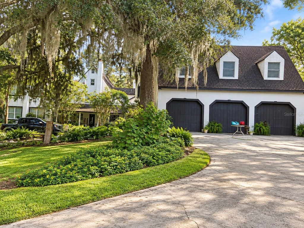 Photo of 26307 Mountain Lake Road, Brooksville, FL 34602 (MLS # TB8548729)