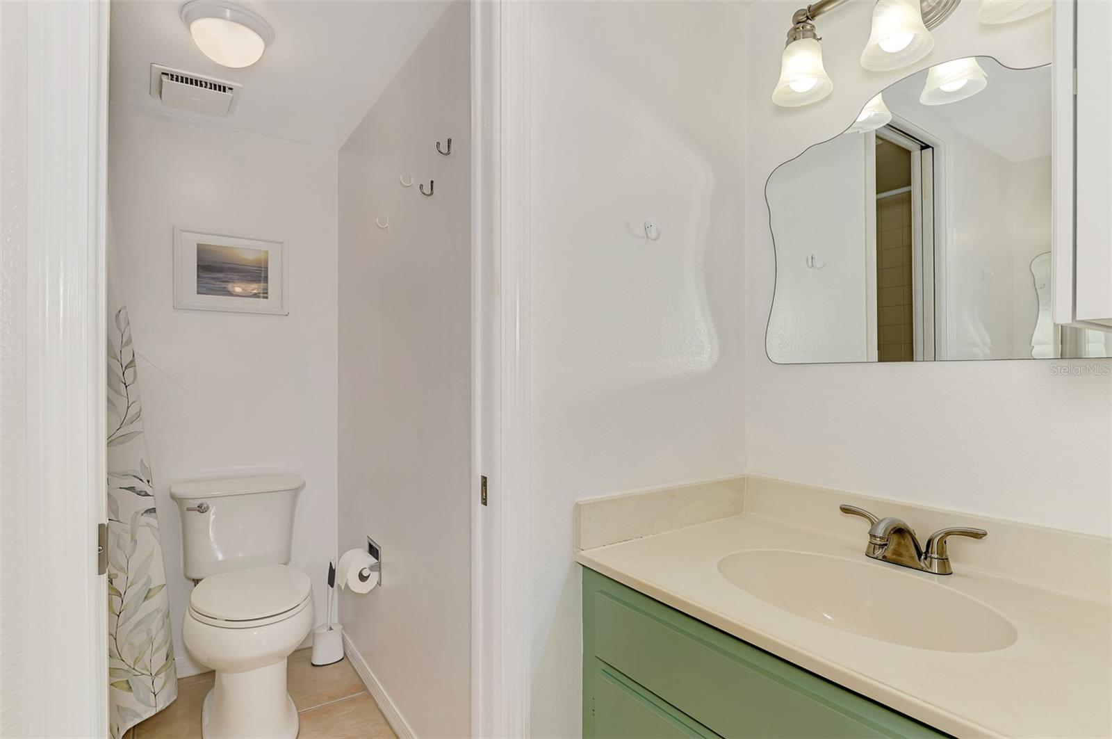 FARMINGTON VISTAS - Residential