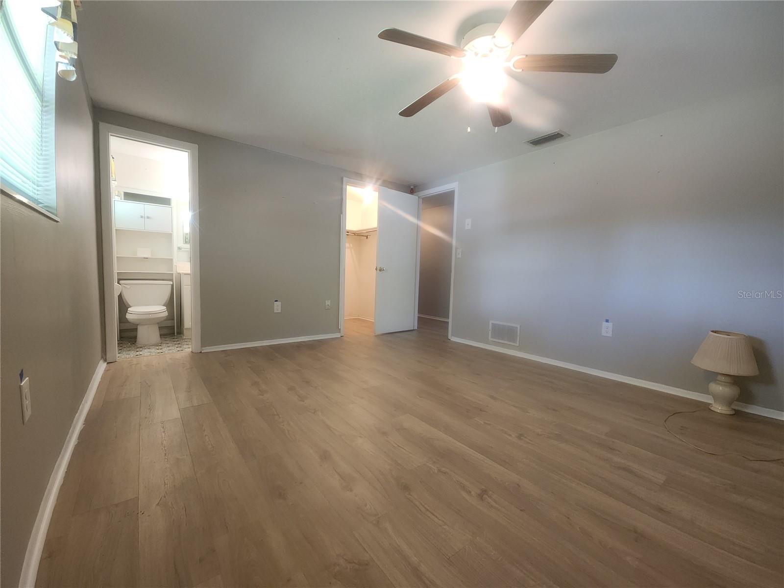 ROLANDO - Residential Lease