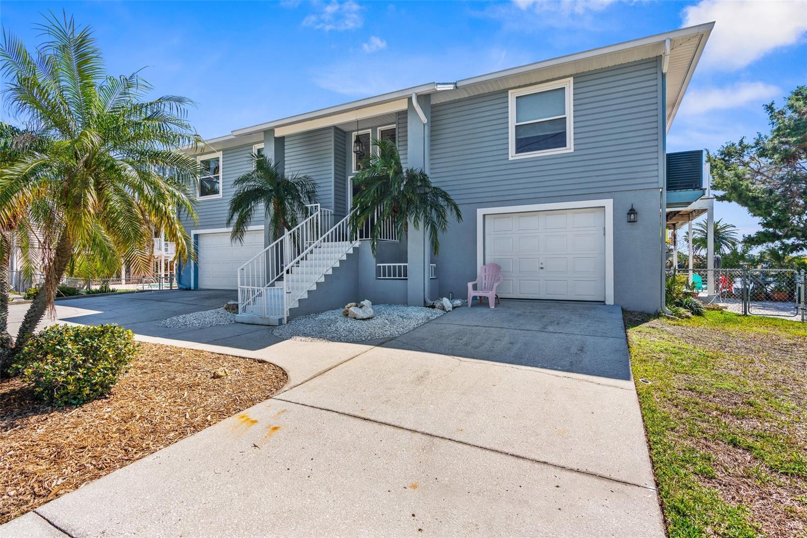 8408 DAMEN LANE