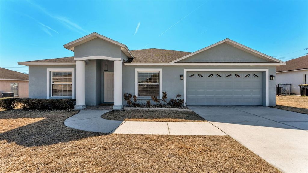 Photo of 6146 Mission Drive, Lakeland, FL 33812 (MLS # L4959496)