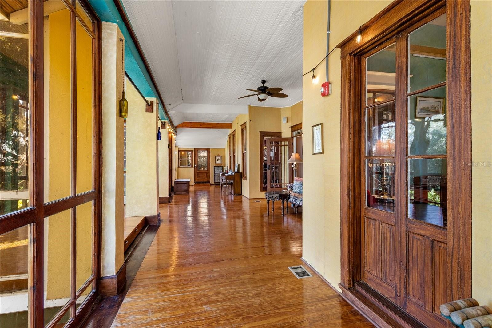 OAKLAND - Residential