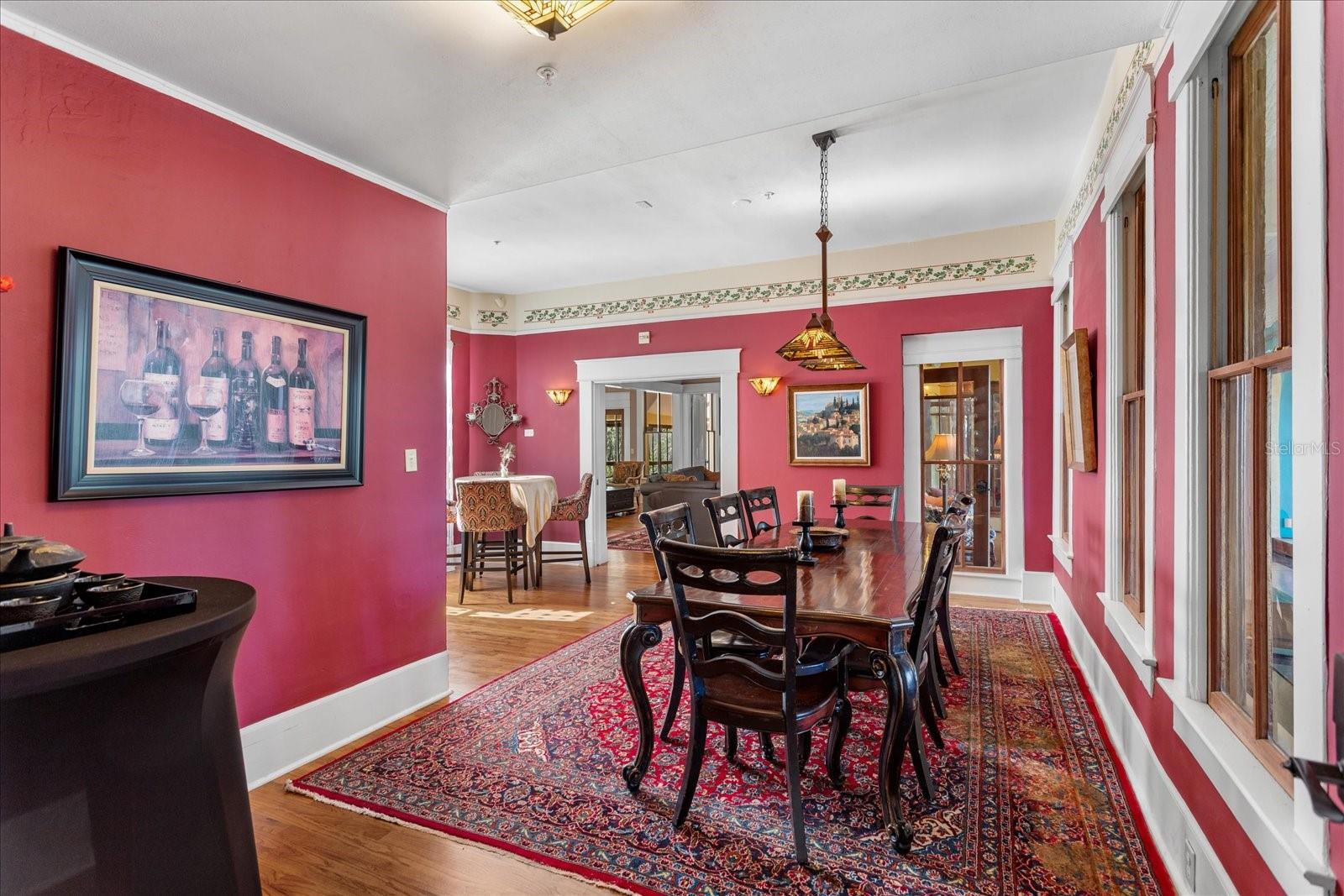 OAKLAND - Residential