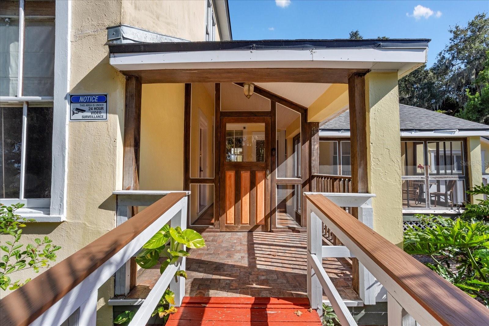 OAKLAND - Residential