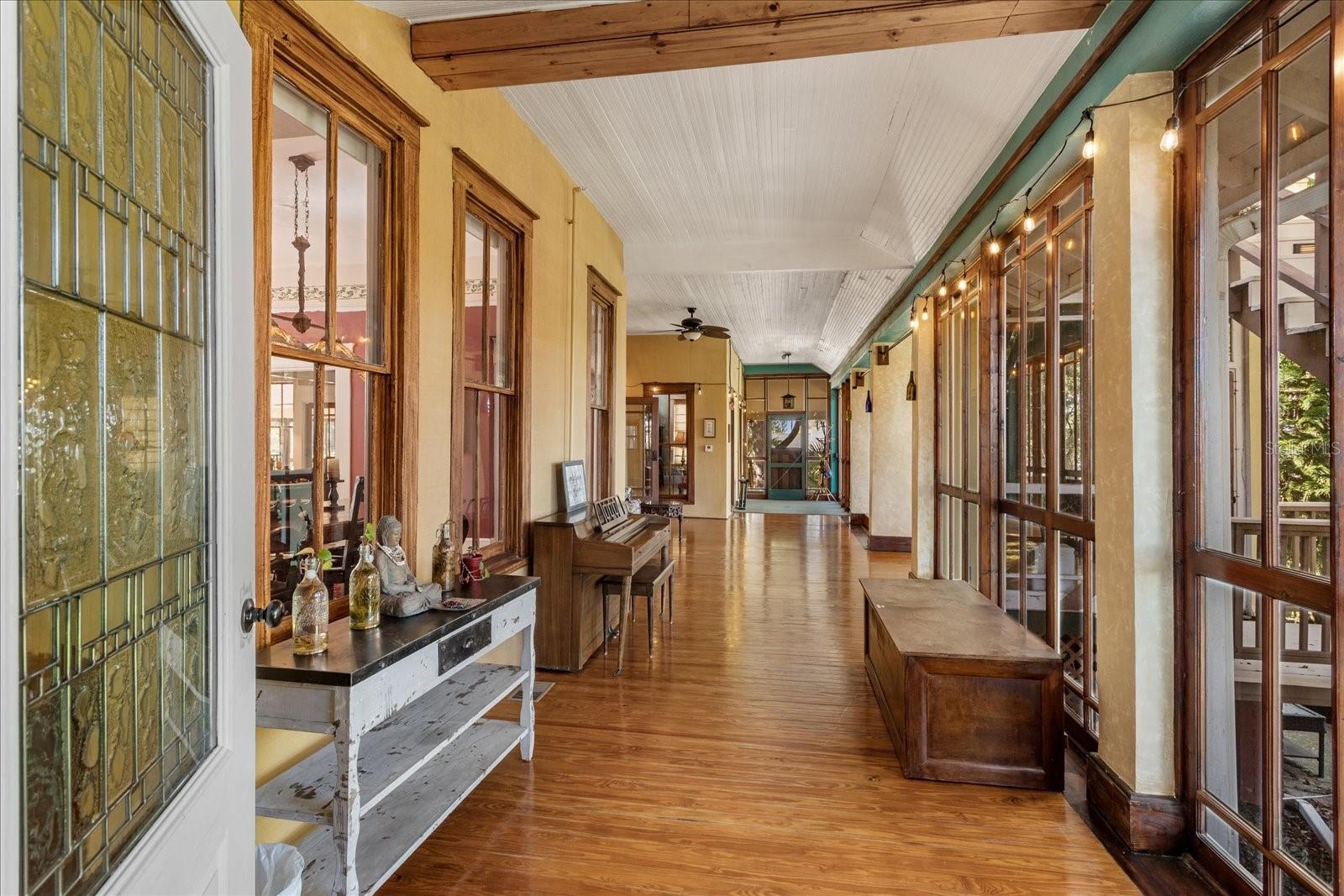 OAKLAND - Residential