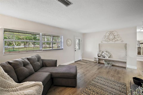 Tiny photo for 10303 SE Sunset Harbor Road, Summerfield, FL 34491 (MLS # G5115470)