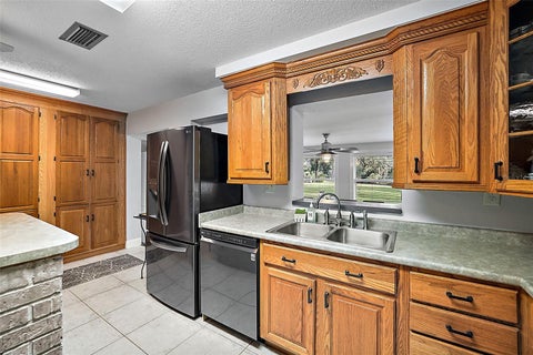 Tiny photo for 10303 SE Sunset Harbor Road, Summerfield, FL 34491 (MLS # G5115470)