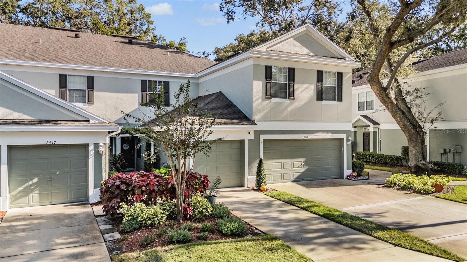 CHELSEA MANOR - Residential