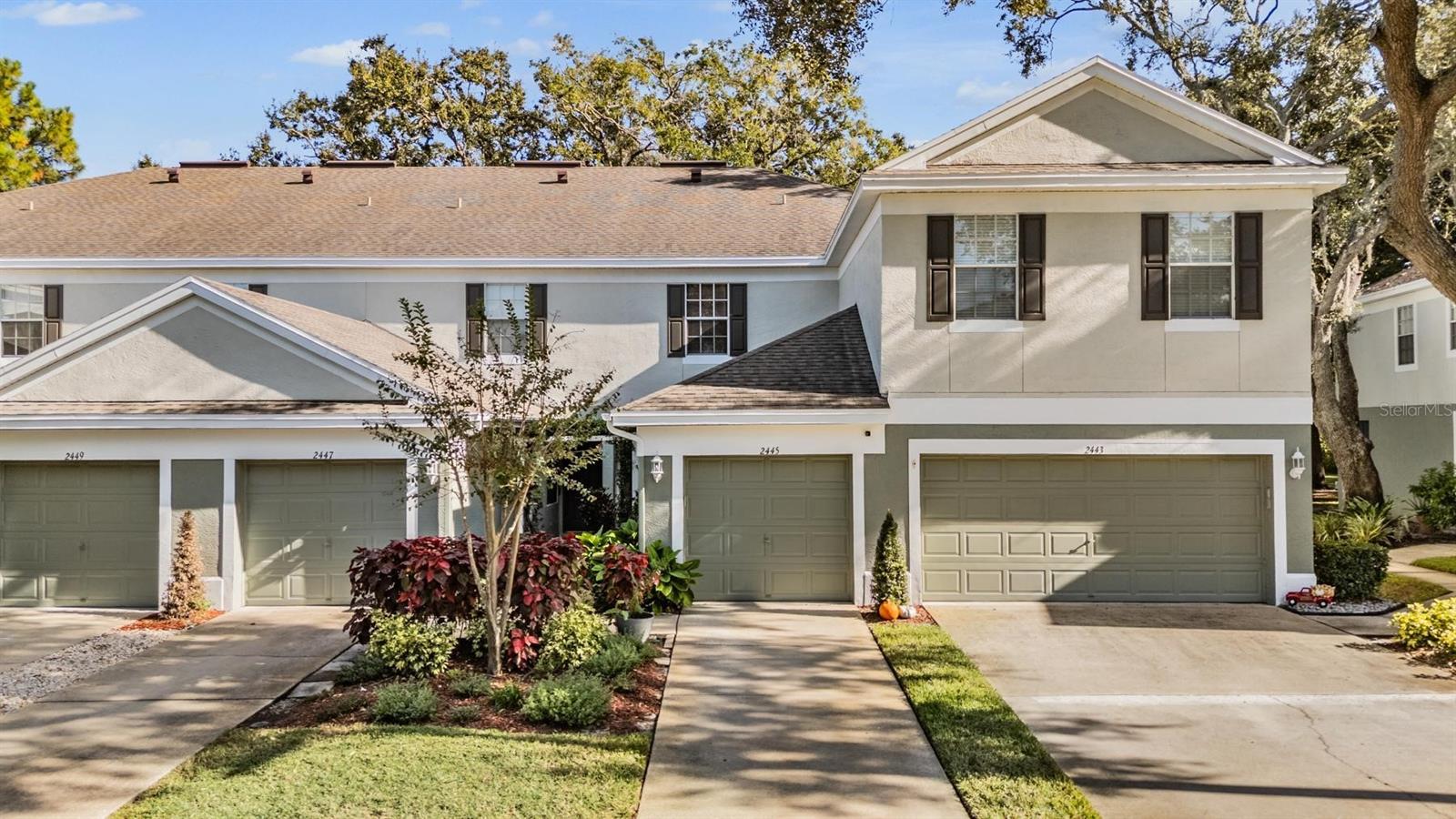 CHELSEA MANOR - Residential