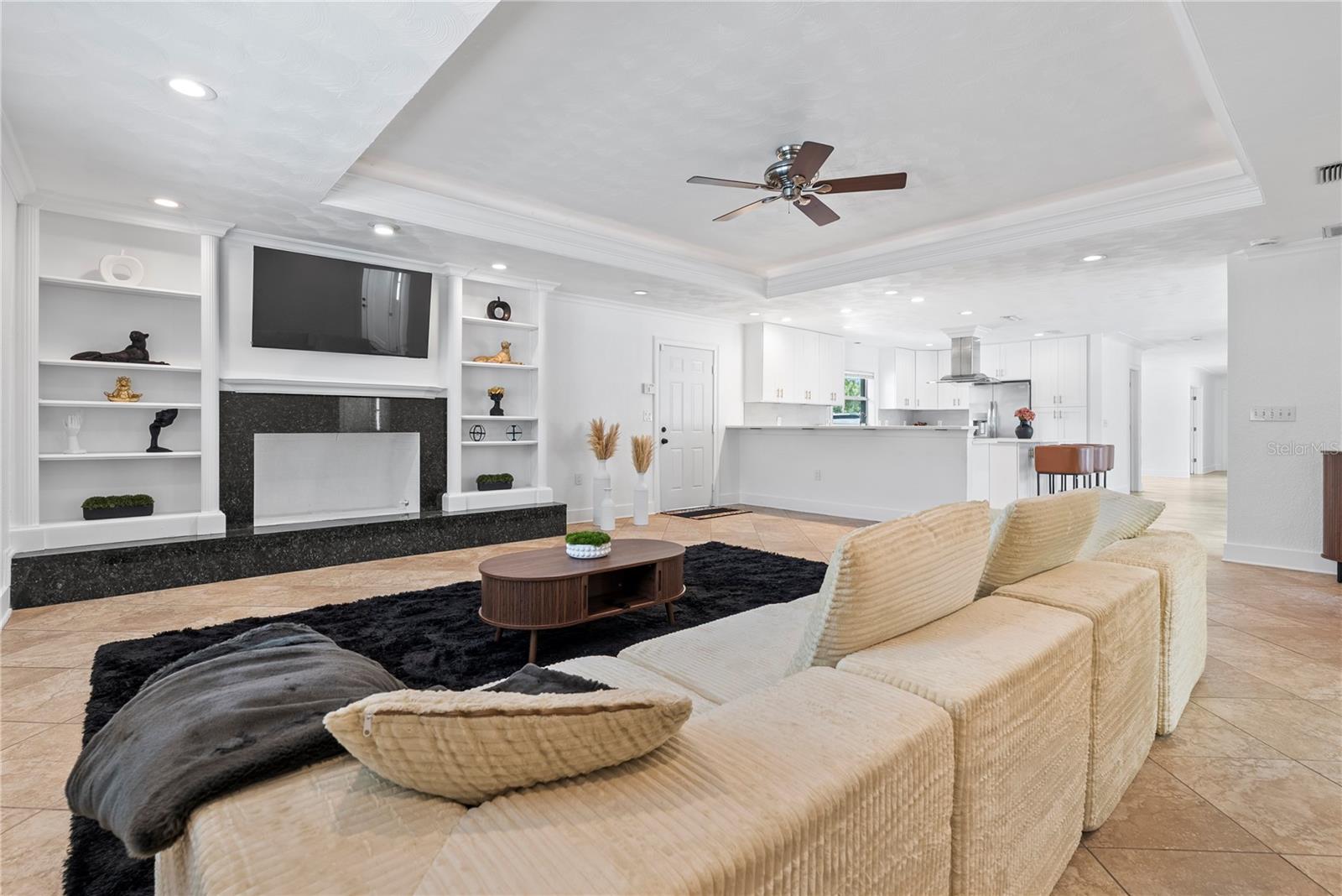 DAVIS ISLANDS PB10 PG52 TO 57 - Residential