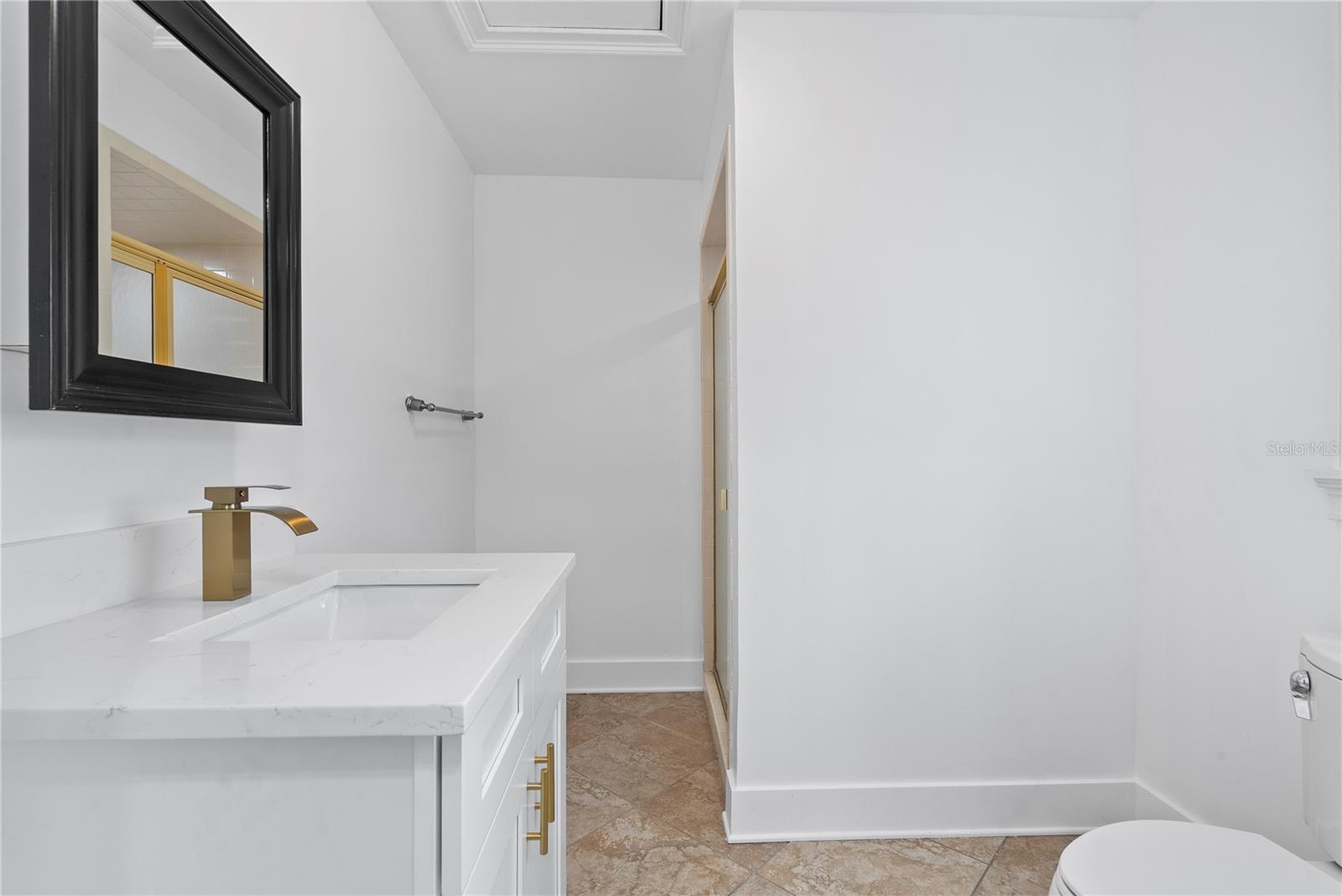 DAVIS ISLANDS PB10 PG52 TO 57 - Residential