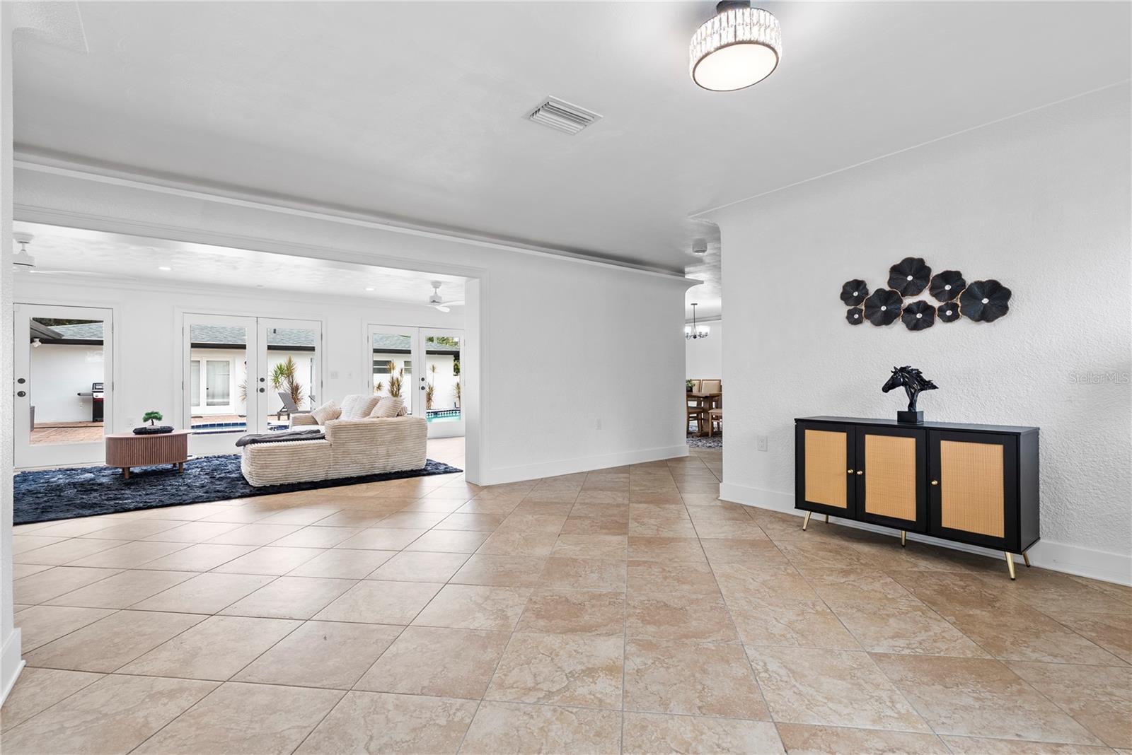 DAVIS ISLANDS PB10 PG52 TO 57 - Residential