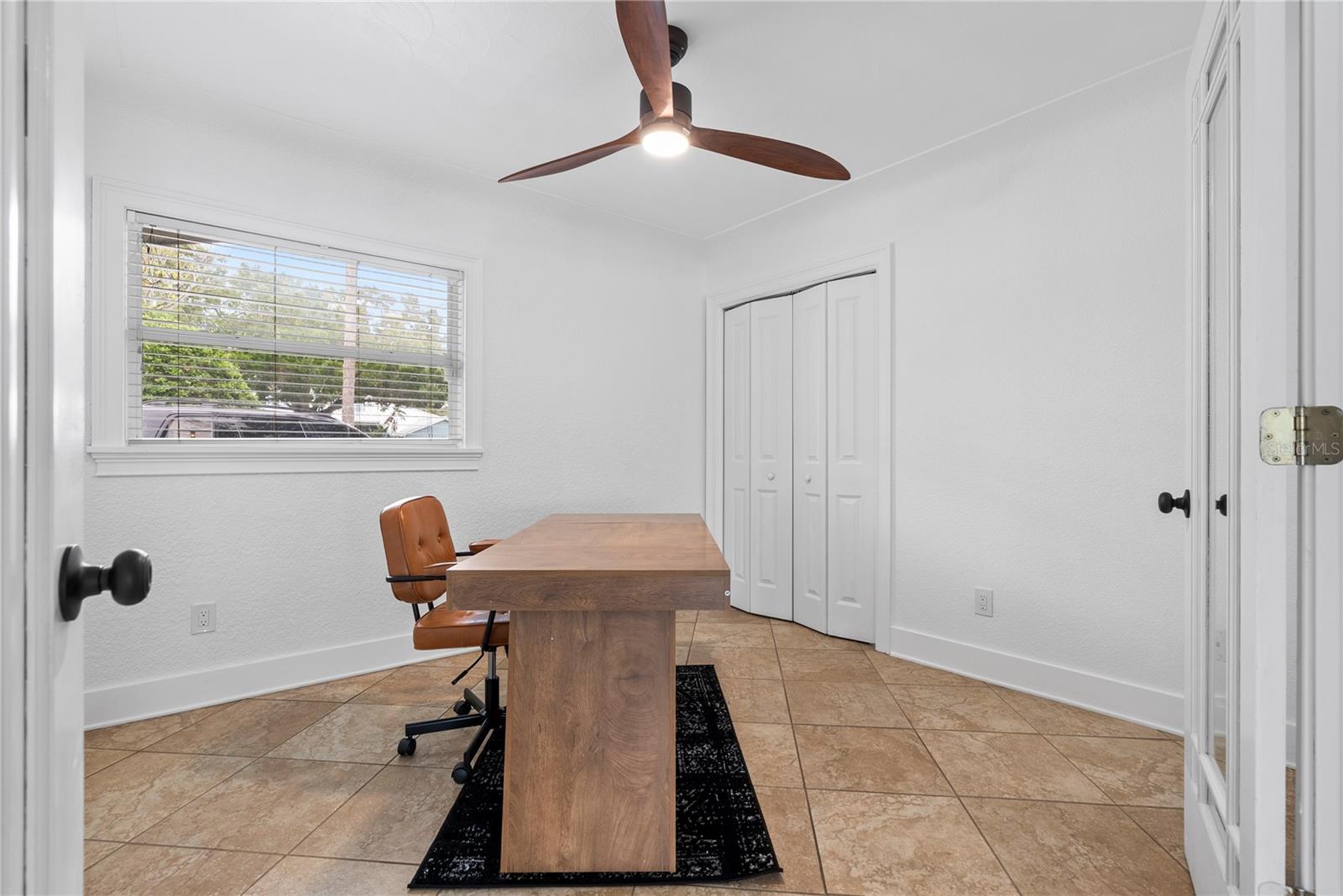 DAVIS ISLANDS PB10 PG52 TO 57 - Residential