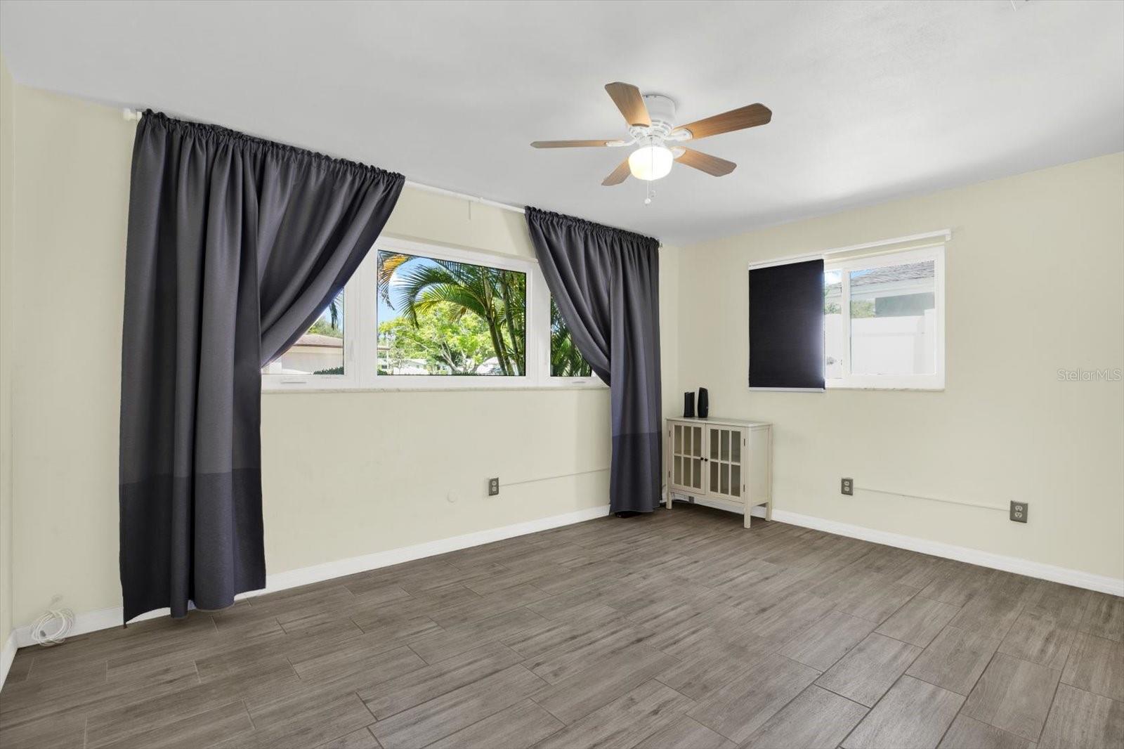 WOODRIDGE ESTATES - Residential