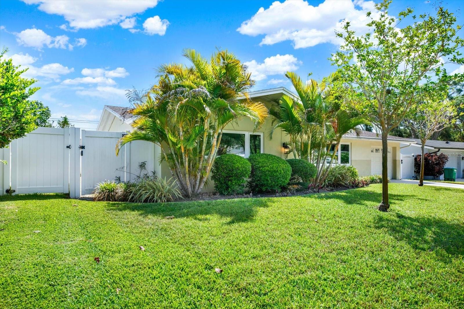 WOODRIDGE ESTATES - Residential