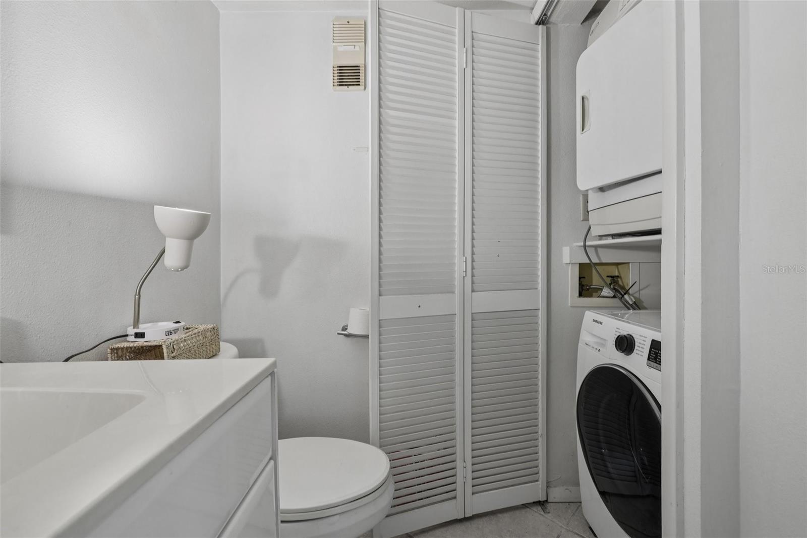 BAY ISLAND GROUP 15 - Residential