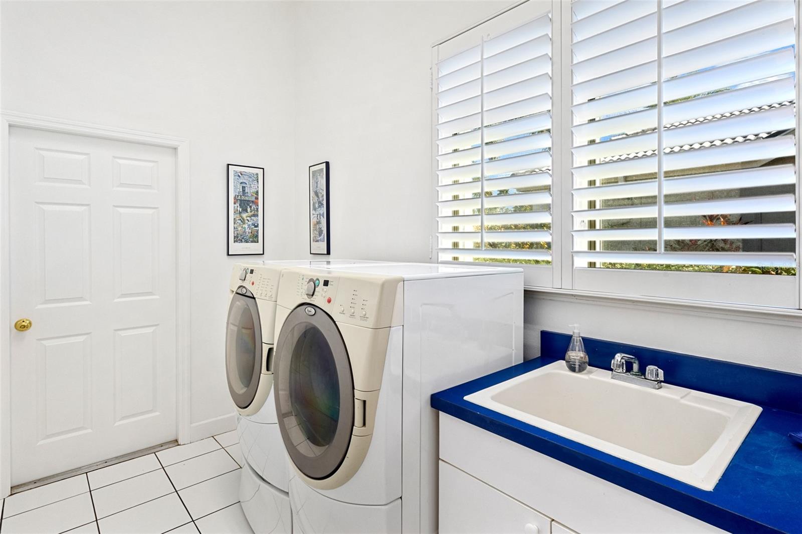 ROSEDALE 1 - Residential