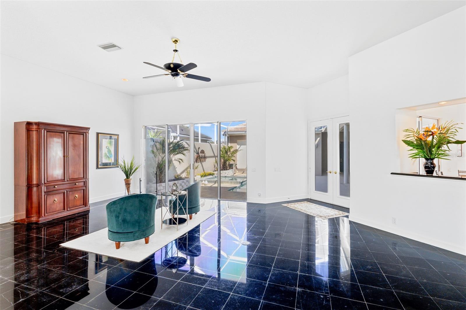 ROSEDALE 1 - Residential