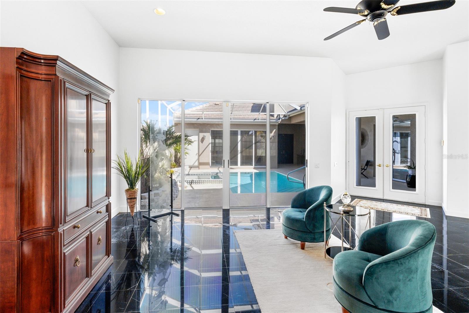 ROSEDALE 1 - Residential