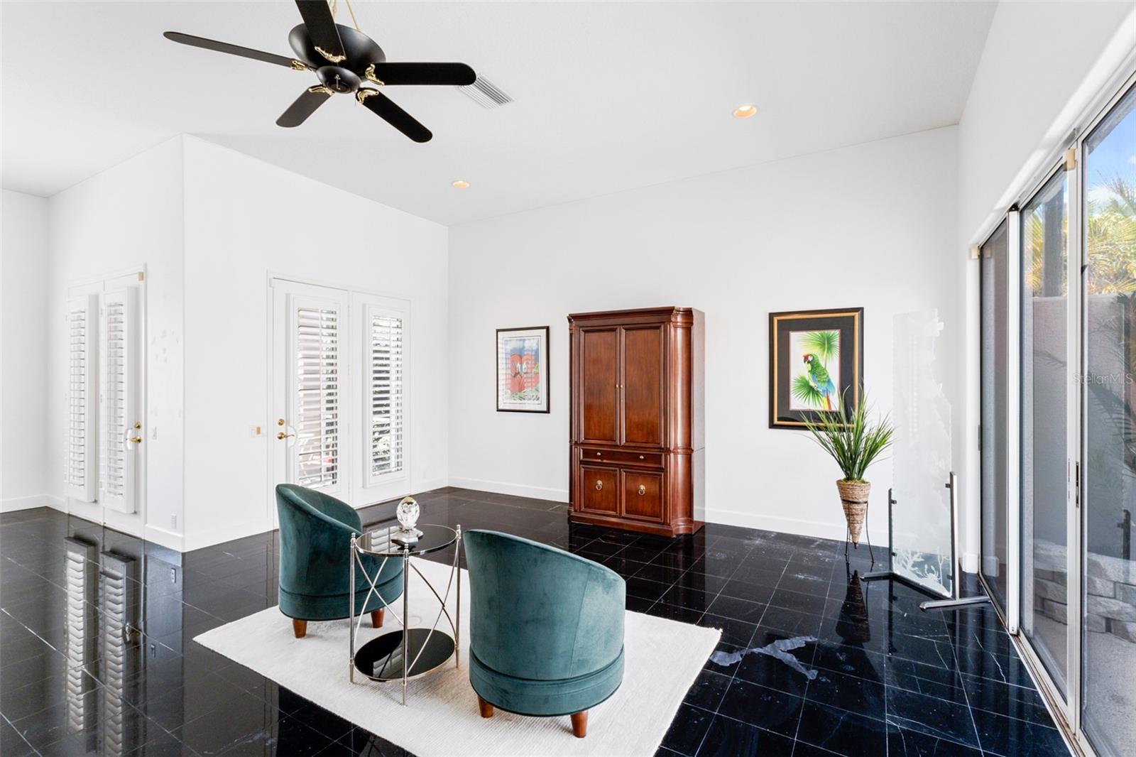 ROSEDALE 1 - Residential