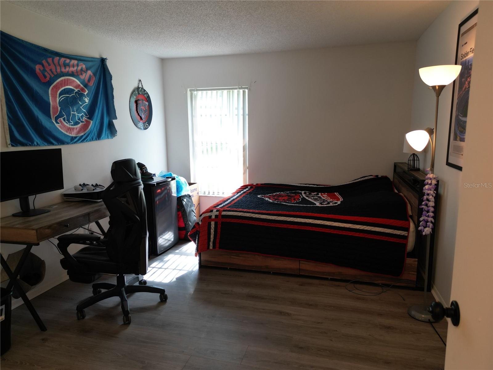 NORTH OAKS CONDO III - Residential