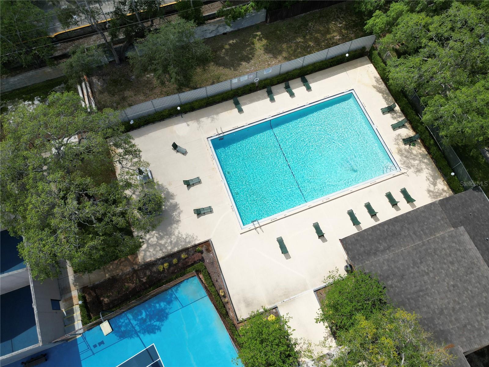 NORTH OAKS CONDO III - Residential