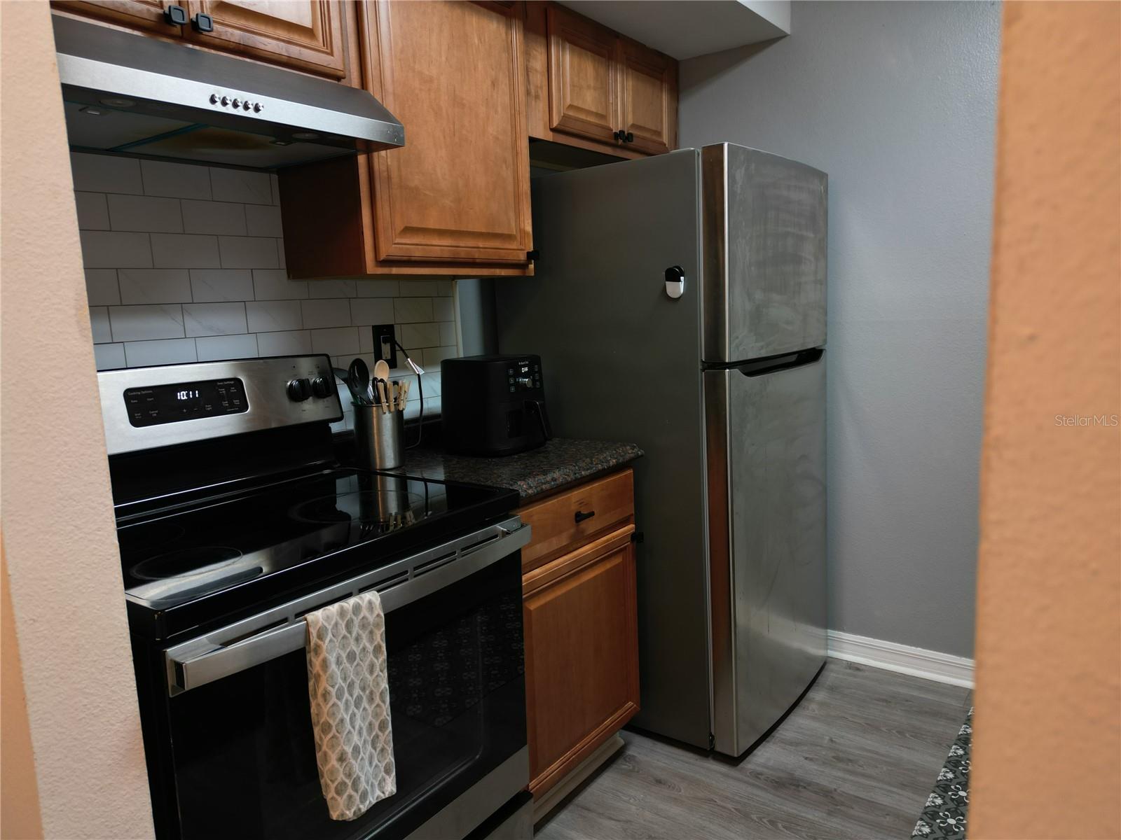 NORTH OAKS CONDO III - Residential