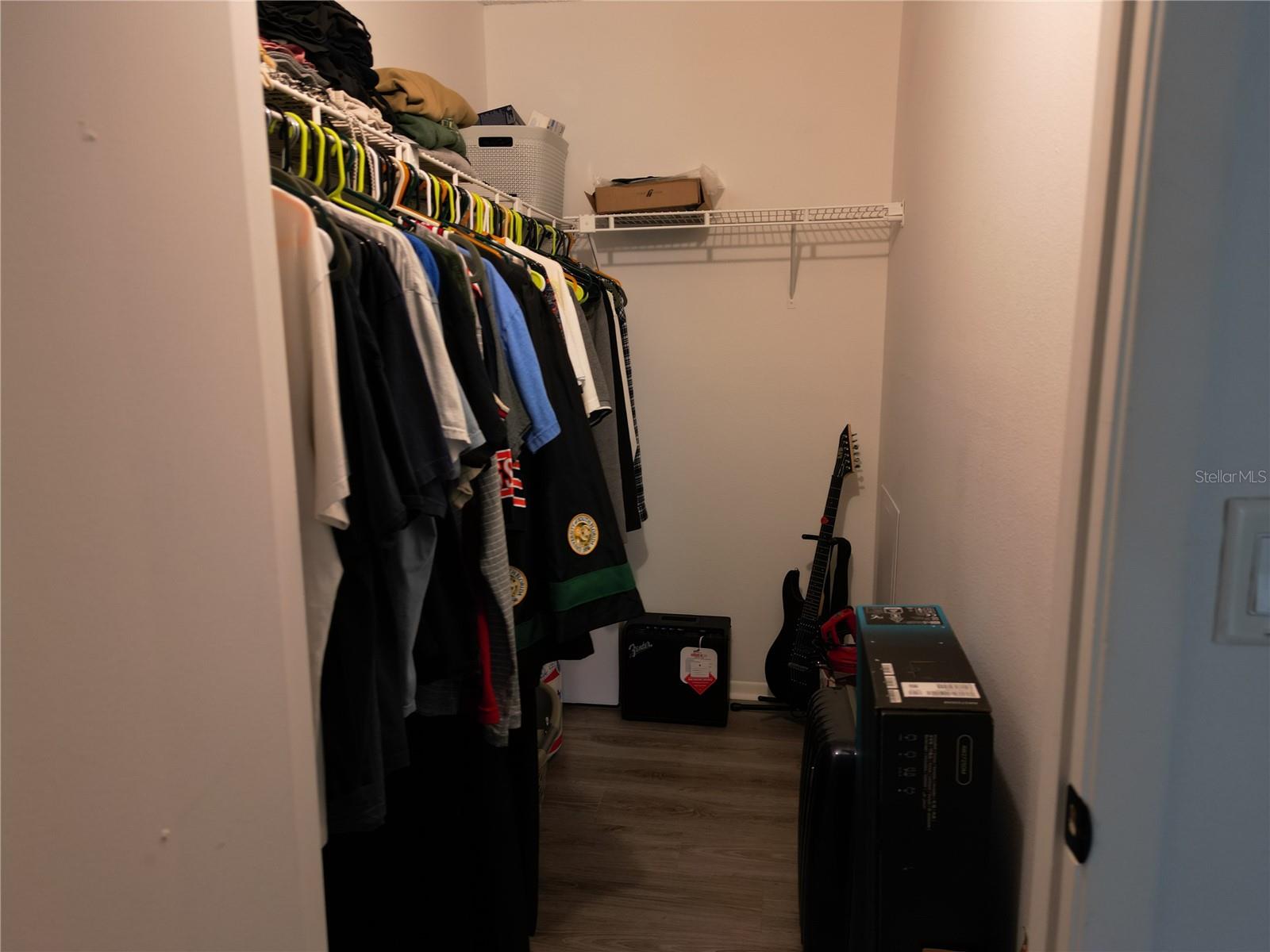 NORTH OAKS CONDO III - Residential