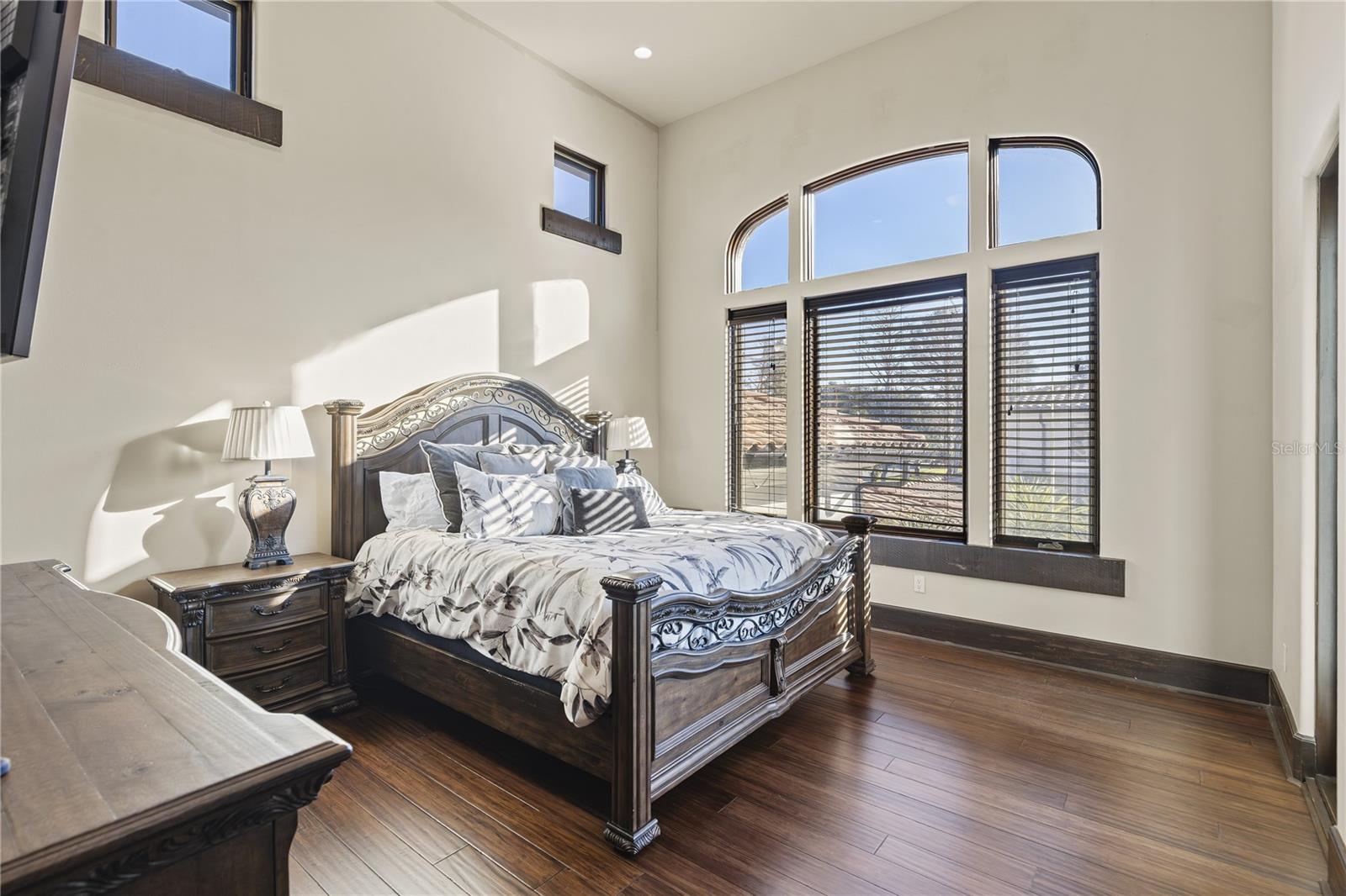 BELLA COLLINA SUB - Residential