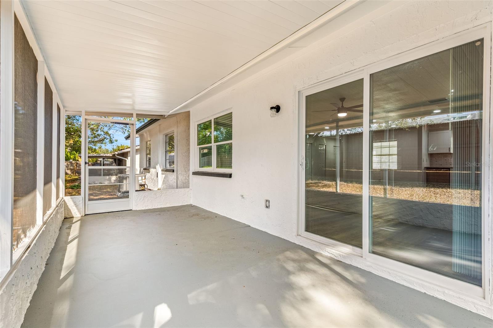 TRENTWOOD MANOR - Residential