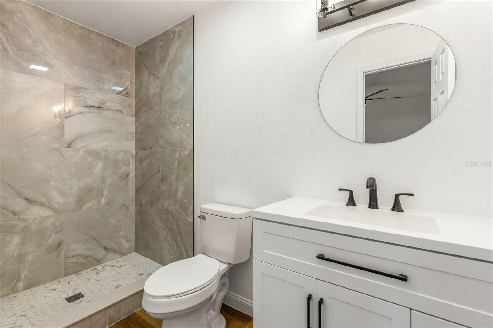 TRENTWOOD MANOR - Residential