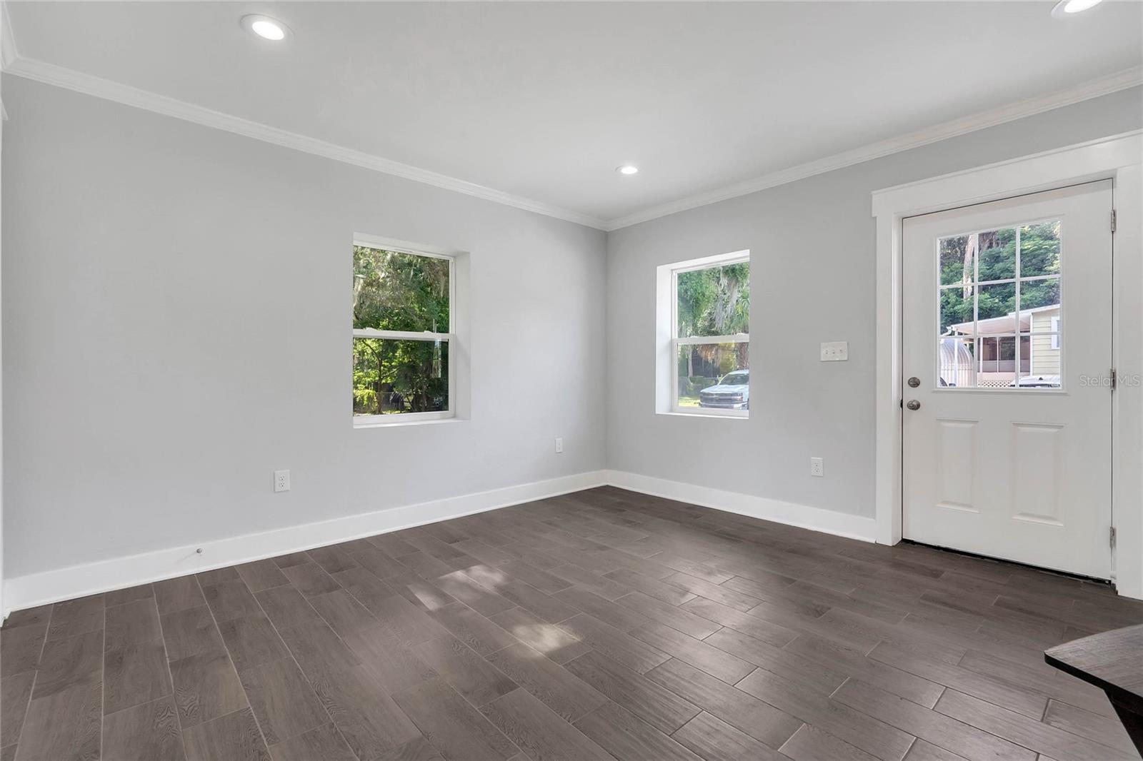 LEESBURG GAMBLE COTTRELL - Residential Lease