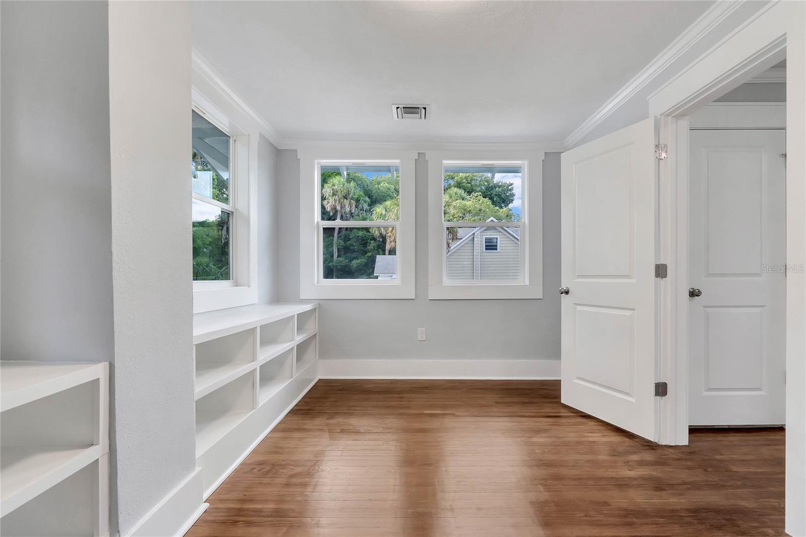 LEESBURG GAMBLE COTTRELL - Residential Lease