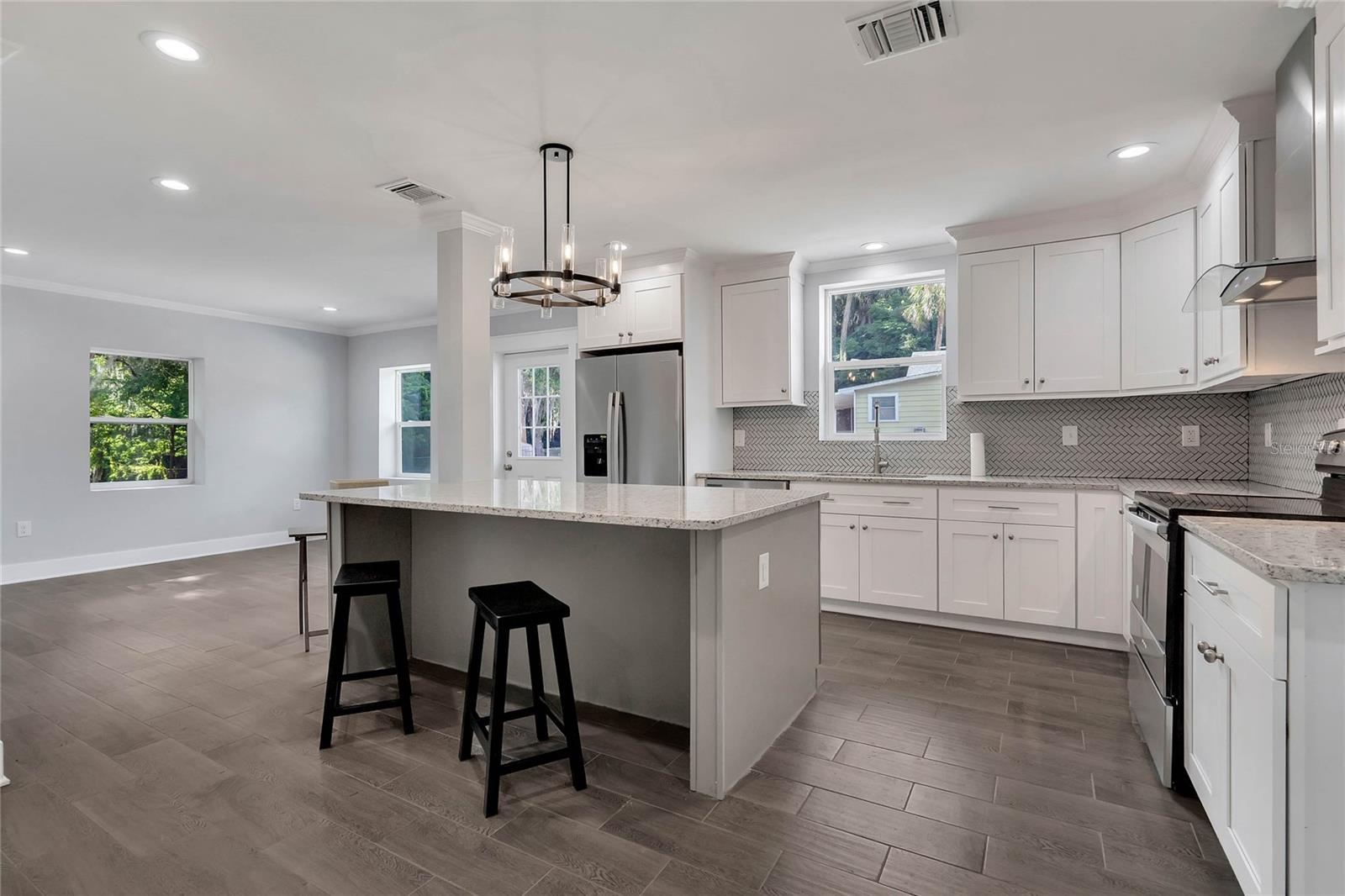 LEESBURG GAMBLE COTTRELL - Residential Lease